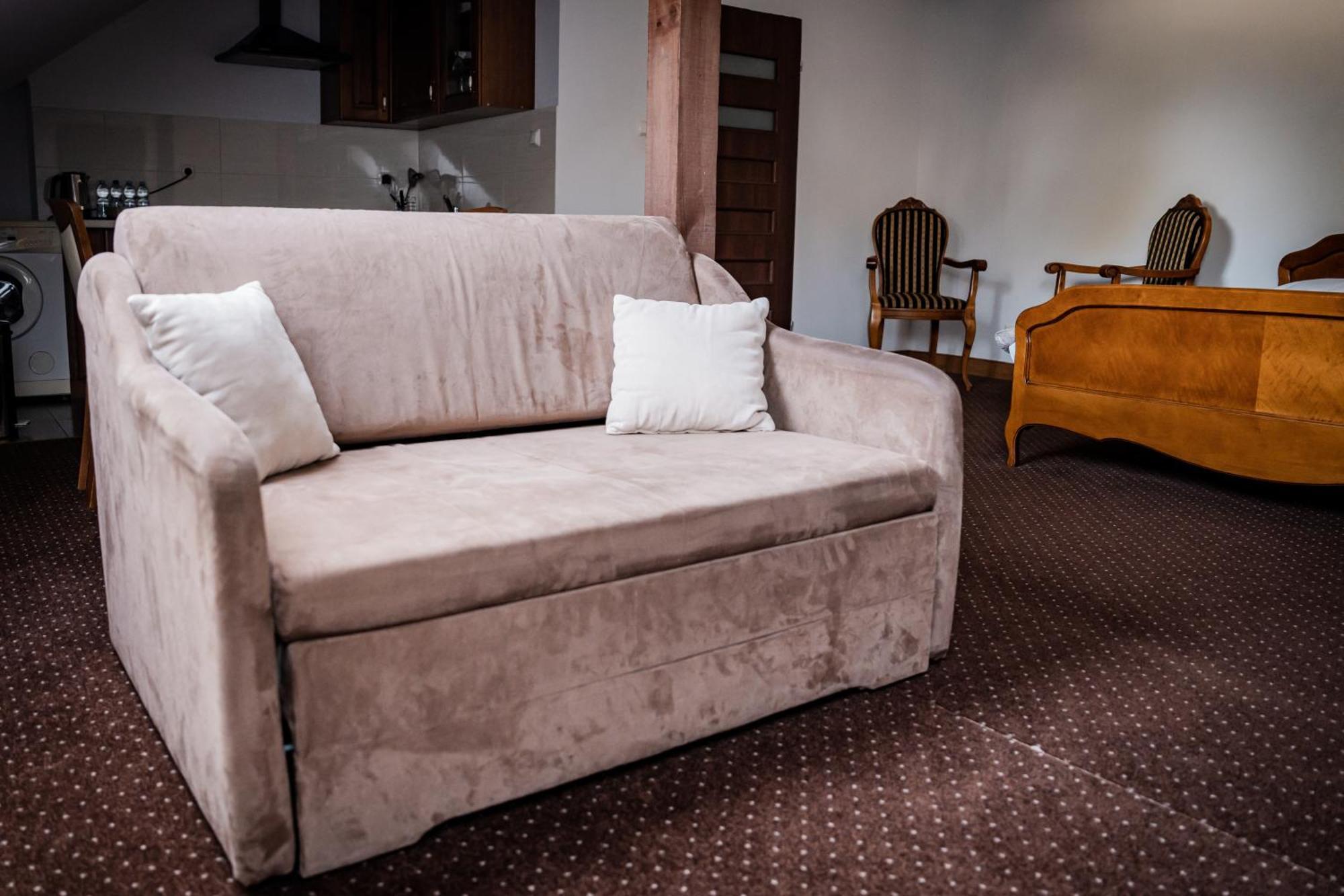 Hotel Przy Dworze Lesna Podlaska ภายนอก รูปภาพ